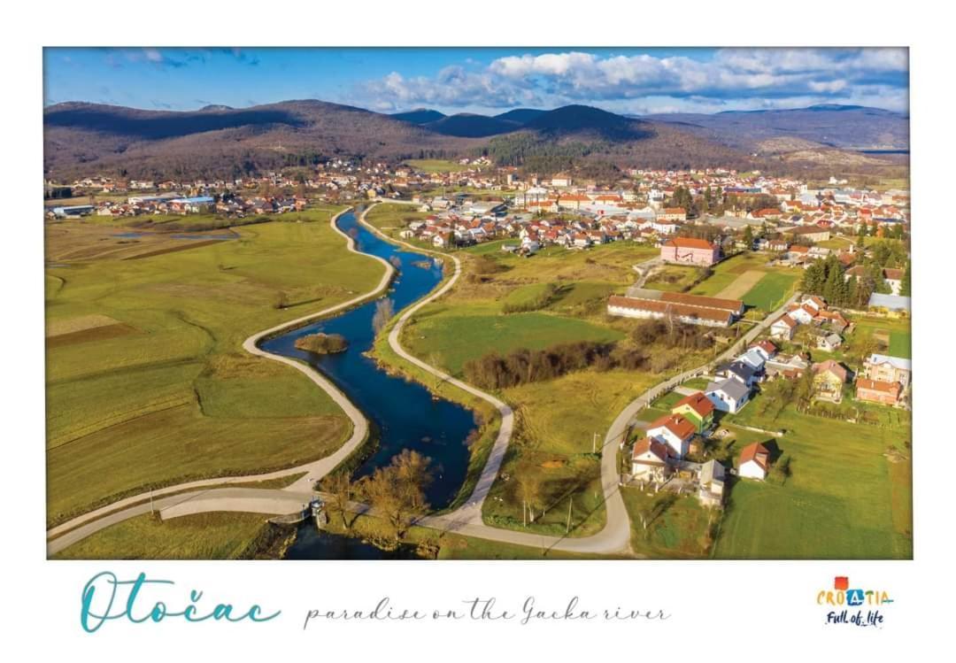Guest House Gacka Rogic Otočac Eksteriør billede